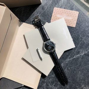 Jaeger-LeCoultre Master Moon Phase 1:1 Super Clone Men's Watch 1133628035 - front view | Jaeger-LeCoultre