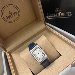 Jaeger-LeCoultre Reverso Super Clone AAA Replica Watch with Cash Delivery 1116492497 - front view | Jaeger-LeCoultre