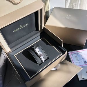 Jaeger-LeCoultre Reverso One Ladies Super Clone Watch with Diamonds 1132265238 - side view | Jaeger-LeCoultre