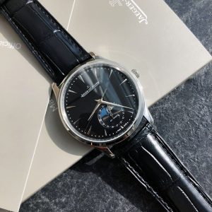 Jaeger-LeCoultre Master Moon Phase 1:1 Super Clone Men's Watch 1133628035 - side view | Jaeger-LeCoultre