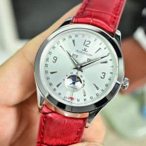 Jaeger-LeCoultre Master Ultra Thin 1:1 Super Clone Watch | Luxury Replica 1132786162 - side view | Jaeger-LeCoultre
