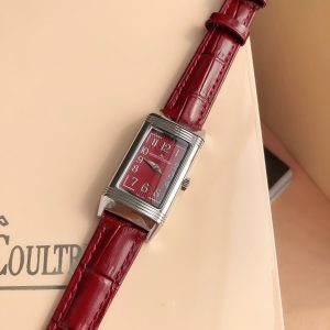 Elegant Jaeger-LeCoultre Reverso One Super Clone Watch for Women 1128729969 - side view | Jaeger-LeCoultre