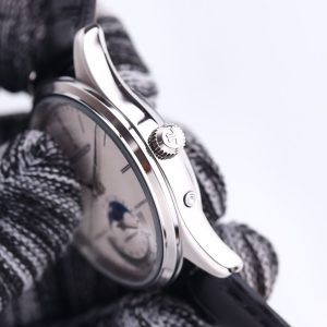 Jaeger-LeCoultre Master Ultra Thin Moon Super Clone Watch | AAA Replica 1138861848 - macro shot | Jaeger-LeCoultre